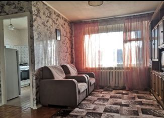 Продажа 5-ком. квартиры, 30.6 м2, Ульяновск, проспект Нариманова, 1