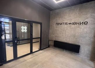 Продается 1-комнатная квартира, 26 м2, Екатеринбург, ЖК Притяжение, улица Академика Парина, 13