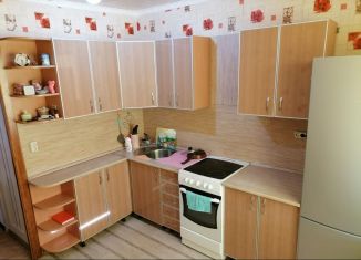 Продам 2-комнатную квартиру, 52 м2, Усть-Илимск, улица Карла Маркса, 11