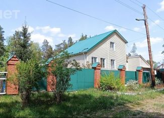 Продам коттедж, 180 м2, Алтайский край, улица Братьев Ивановых, 41