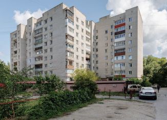 Сдаю в аренду 2-ком. квартиру, 48 м2, Владимирская область, Почаевская улица, 3