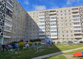 Продается 2-комнатная квартира, 51 м2, Кушва, улица Луначарского, 18