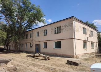 Продается 1-комнатная квартира, 55 м2, Калмыкия, улица Ленина, 12