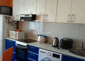 Продажа трехкомнатной квартиры, 72.3 м2, Владимир, улица Белоконской, 12