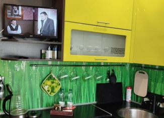 Продажа двухкомнатной квартиры, 43.2 м2, Кандалакша, Центральная площадь