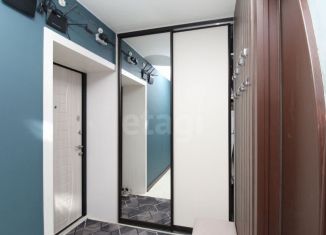 Продаю 2-ком. квартиру, 54.2 м2, Красноярский край, проспект 60 лет Образования СССР, 58А