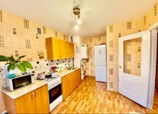 Продам двухкомнатную квартиру, 62.8 м2, Смоленск, улица Лавочкина, 54Г