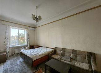 Продаю 2-ком. квартиру, 65 м2, Ростов-на-Дону, Будённовский проспект, 11, Ленинский район