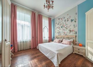 Сдаю в аренду двухкомнатную квартиру, 65 м2, Санкт-Петербург, Кузнечный переулок, 13