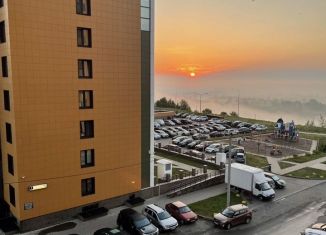 Продается однокомнатная квартира, 38 м2, Киров, улица Героя Ивана Костина, 2