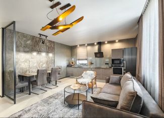 Продаю двухкомнатную квартиру, 64.3 м2, Тюмень, улица Газовиков, 73, ЖК Европейский Берег