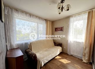 Продаю 1-ком. квартиру, 30.5 м2, Киров, улица Ленина, 17
