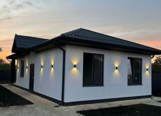 Продаю дом, 80 м2, деревня Зубарева, Центральная улица