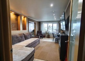 Продам 3-комнатную квартиру, 77 м2, Челябинск, Российская улица, 222