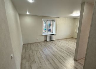 Продам 1-комнатную квартиру, 29.7 м2, Сарапул, улица Чайковского, 13