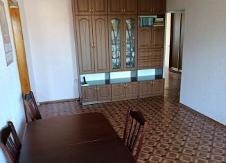 Продаю 3-ком. квартиру, 57.1 м2, Саратов, проспект Строителей, 44/1