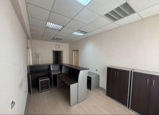 Сдается офис, 53.3 м2, Челябинск, улица Сони Кривой, 73