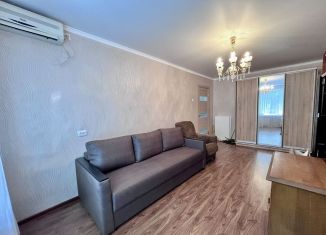 Сдаю 1-ком. квартиру, 32 м2, Таганрог, улица Шмидта, 13