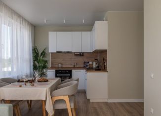 Продаю однокомнатную квартиру, 49.2 м2, Тюмень