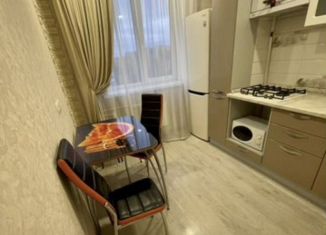 Сдам однокомнатную квартиру, 37 м2, Таганрог, улица Сергея Шило, 202В