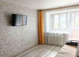 Сдам в аренду однокомнатную квартиру, 32 м2, Пенза, Коммунистическая улица, 17