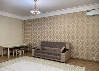 Продам квартиру студию, 40 м2, Махачкала, улица Азизова, 66