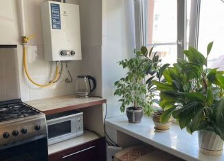 Двухкомнатная квартира на продажу, 42 м2, Чебоксары, Ленинградская улица, 27