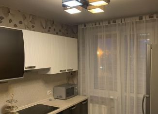 Сдается в аренду двухкомнатная квартира, 56 м2, Иркутск, улица Костычева, 27/9