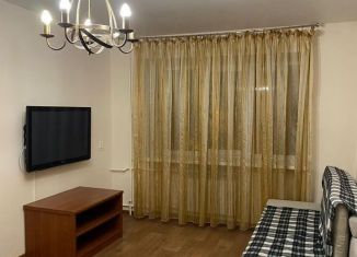 Продам 1-ком. квартиру, 32 м2, Казань, улица Курашова, 32