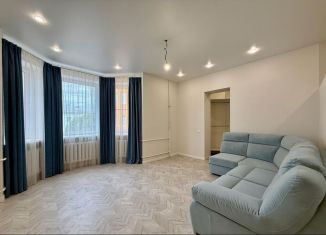 Продаю двухкомнатную квартиру, 70.3 м2, Смоленск, Коммунистическая улица