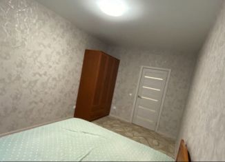 Сдам 1-ком. квартиру, 40.7 м2, Новосибирск, улица Радиостанция № 2, 22/2