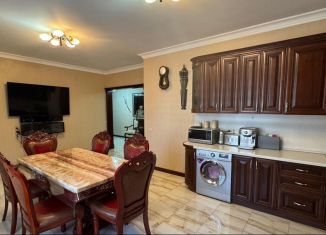 Продажа двухкомнатной квартиры, 104 м2, Дагестан, проспект М. Омарова, 100