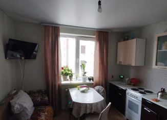 Продам однокомнатную квартиру, 39 м2, Казань, улица Виктора Сажинова, 7/11