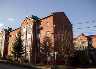 Продам 2-ком. квартиру, 62 м2, Смоленск, улица Рыленкова, 32А