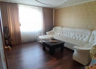 Продам 3-комнатную квартиру, 59.2 м2, Курск, улица Кати Зеленко, 6Б