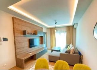 Продам 1-ком. квартиру, 28 м2, Сочи, Крымская улица, 69/1