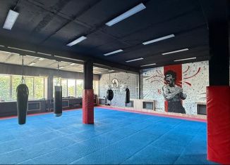 Сдается офис, 160.4 м2, Липецк, улица Л. Толстого, 1