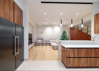 Продам таунхаус, 278 м2, деревня Красный Поселок, жилой комплекс Парк Фонтэ, 68