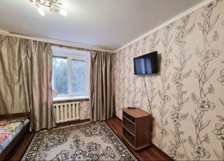 Аренда 2-ком. квартиры, 54 м2, Саратов, Осенняя улица, 6А