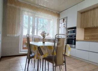 Продажа 3-комнатной квартиры, 95 м2, Тюмень, Широтная улица, 92