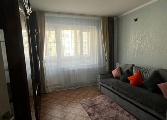 Сдаю в аренду 2-ком. квартиру, 66.2 м2, Орловская область, улица Машиностроителей, 7