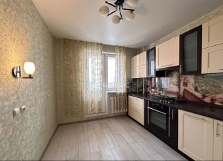 Сдается в аренду трехкомнатная квартира, 67 м2, Владимир, улица Нижняя Дуброва, 52к2