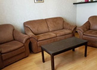 Продаю 2-комнатную квартиру, 67 м2, Челябинск, Стартовая улица, 13