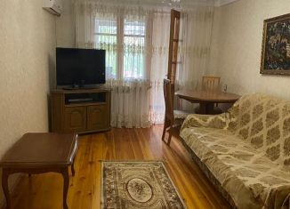 Сдам в аренду 2-комнатную квартиру, 48 м2, Махачкала, улица Абдулхакима Исмаилова, 42Б