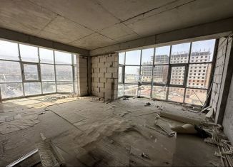 Продаю двухкомнатную квартиру, 103 м2, Махачкала, Сергокалинская улица, 13