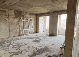 Продам 2-комнатную квартиру, 75.8 м2, Махачкала, улица Перова