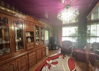 Продам 2-ком. квартиру, 43 м2, Ярославль, Спартаковская улица, 1