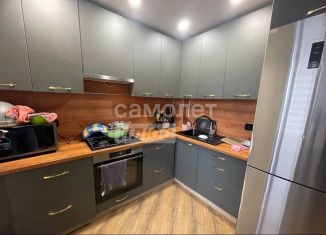 Продам трехкомнатную квартиру, 61.8 м2, Коряжма, Советская улица, 5