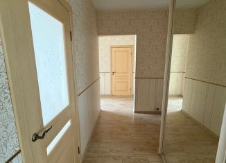 Сдаю в аренду двухкомнатную квартиру, 62 м2, Новосибирск, улица Фадеева, 66, метро Заельцовская