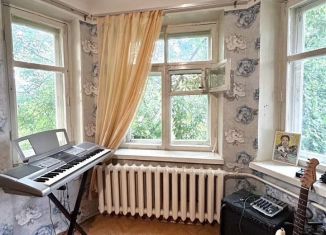 Продаю 2-комнатную квартиру, 52.2 м2, Березники, улица Гагарина, 26